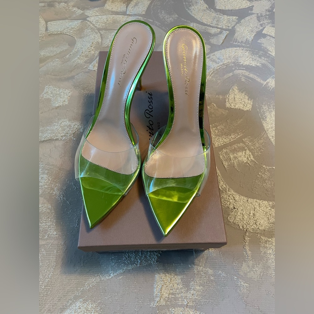 Gianvito Rossi Elle clear stiletto sandals